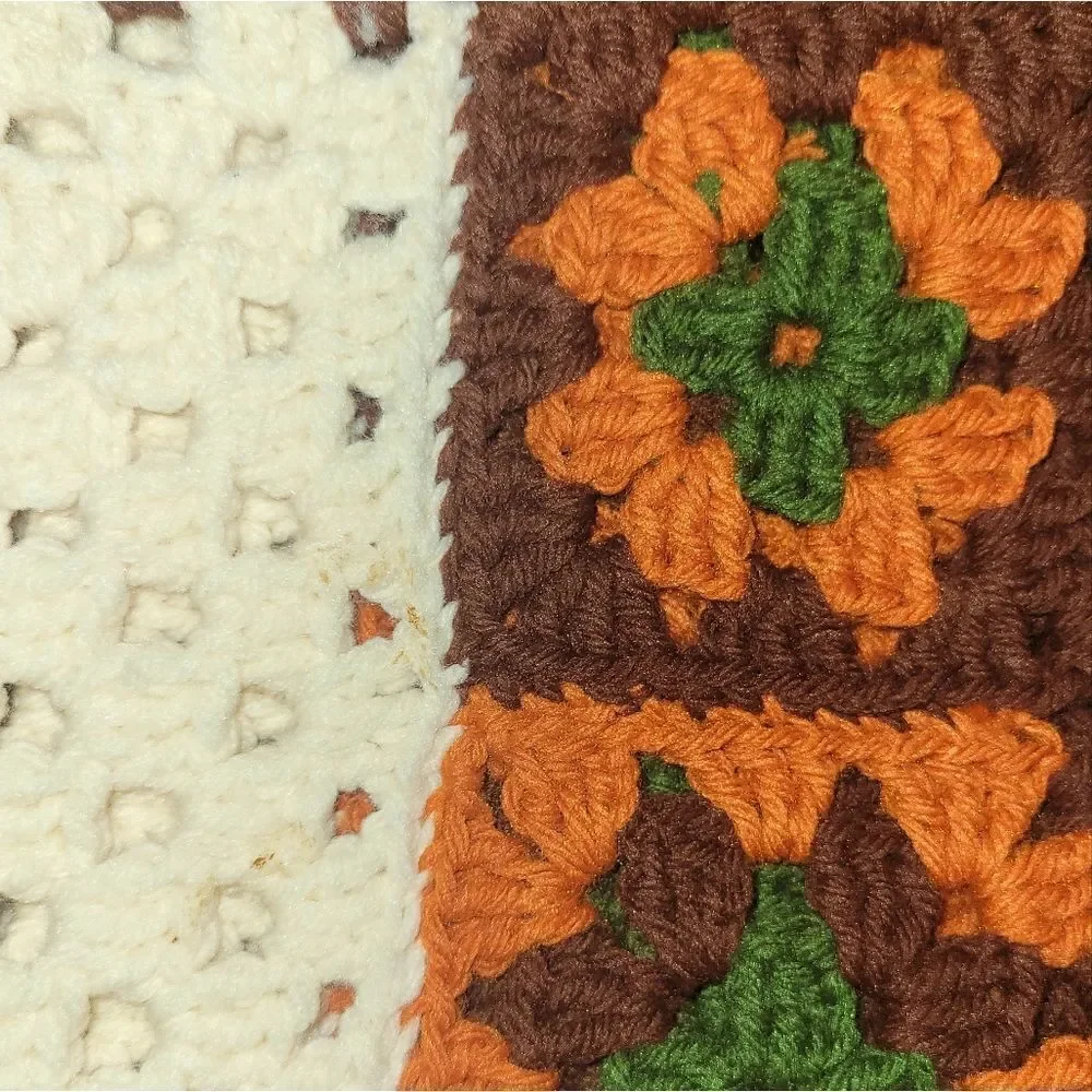 6 Vintage Granny Square Knitted Crochet Place Mats 1970s